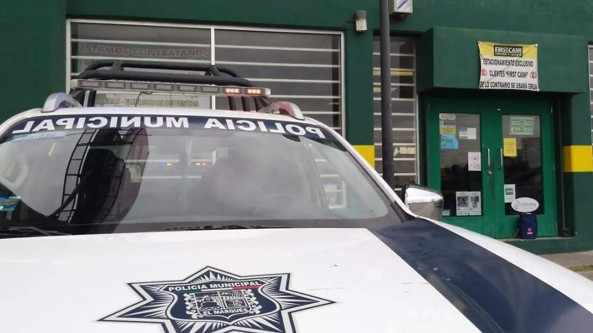 Policía El Marqués